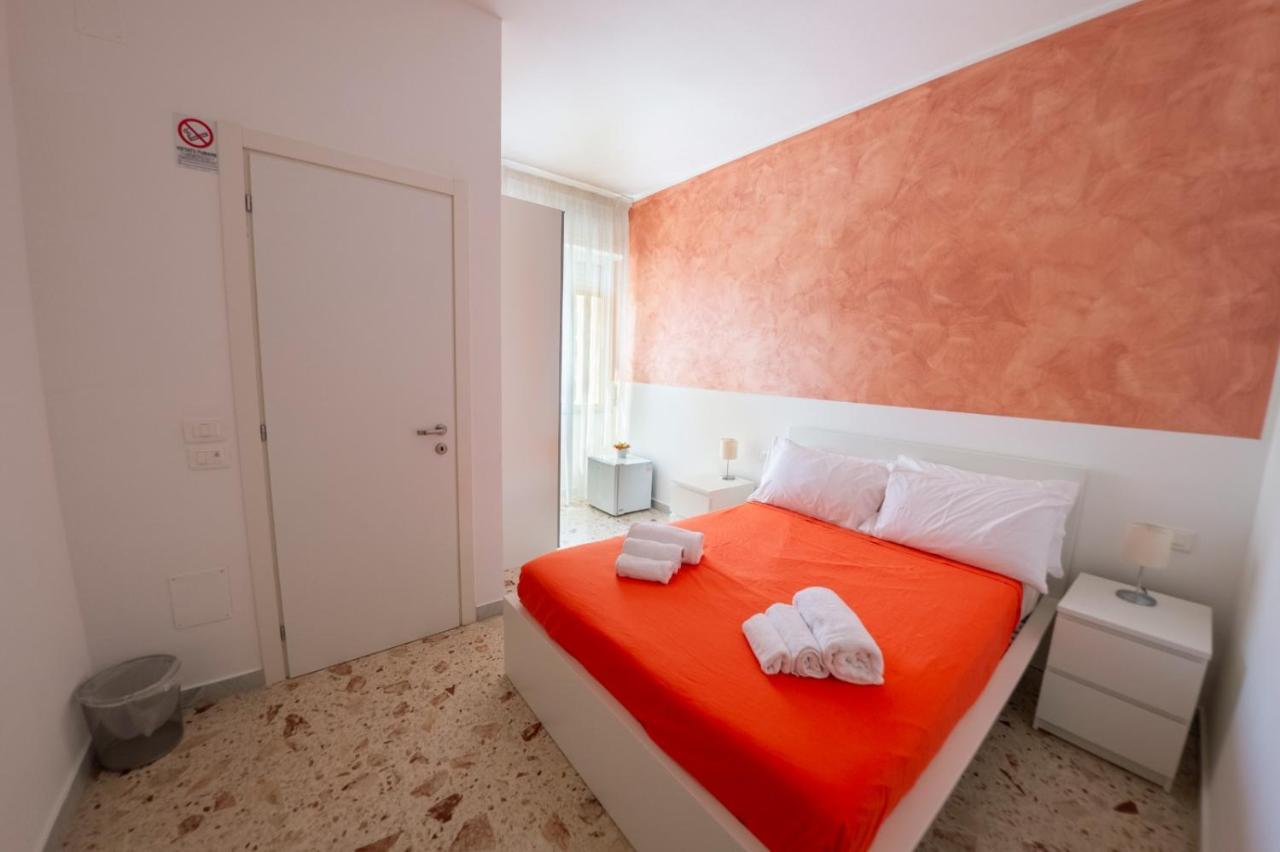 A Casa Di Marco Salerno Centro Bed & Breakfast Exterior photo