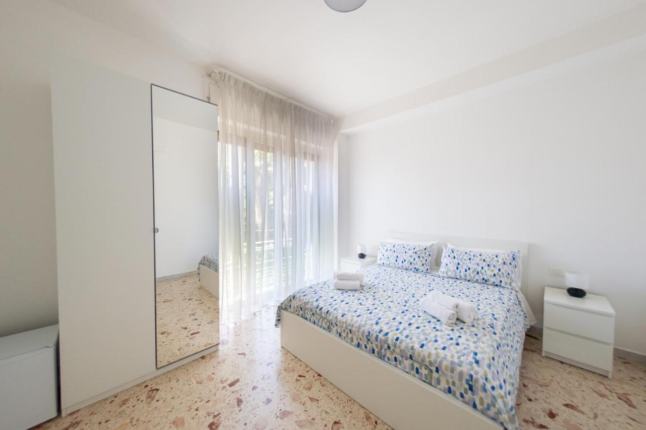 A Casa Di Marco Salerno Centro Bed & Breakfast Exterior photo