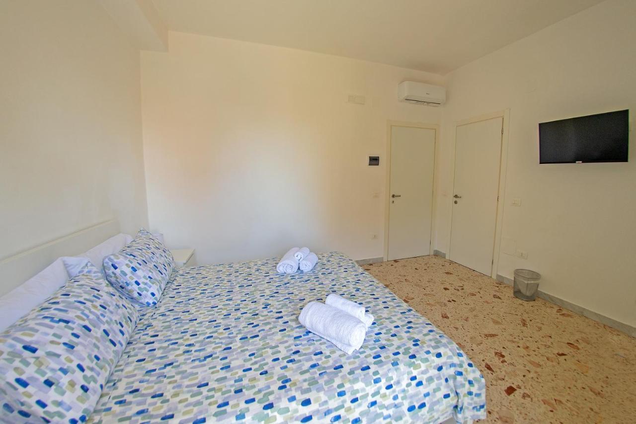 A Casa Di Marco Salerno Centro Bed & Breakfast Exterior photo