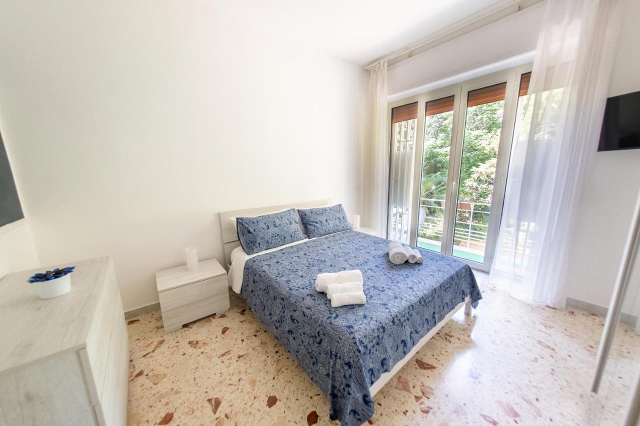 A Casa Di Marco Salerno Centro Bed & Breakfast Exterior photo